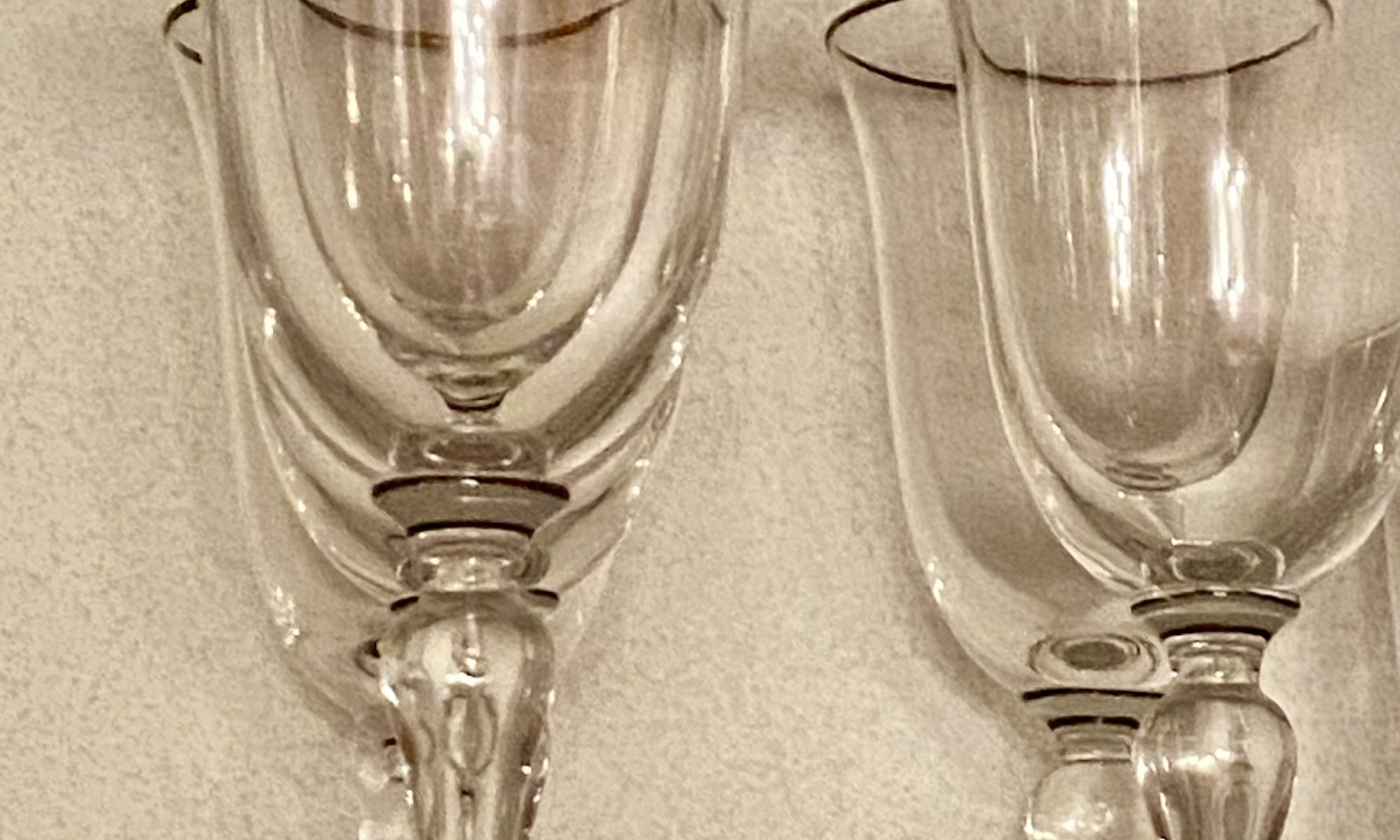 Lt rechts Weingläser Feb 25